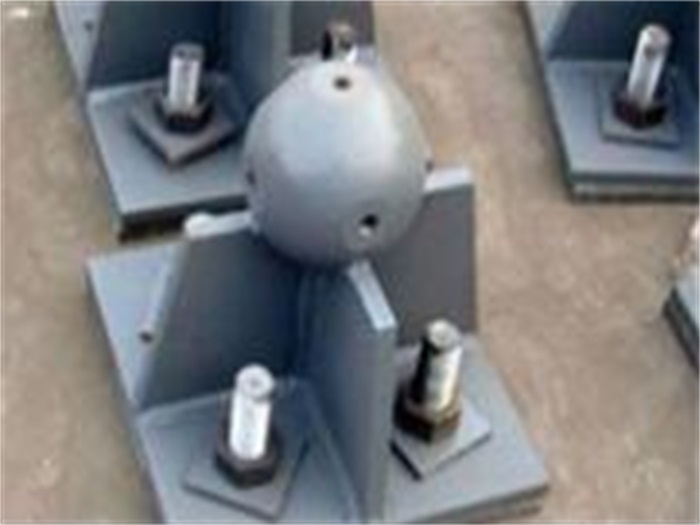 东兴螺栓球网架支座